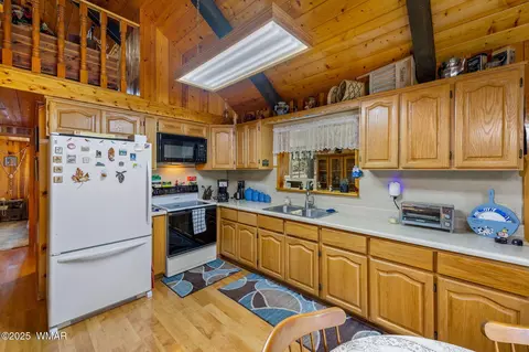 Kitchen - 2840 Pine Rim Rd, Overgaard, AZ 85933 photo 1 of 3