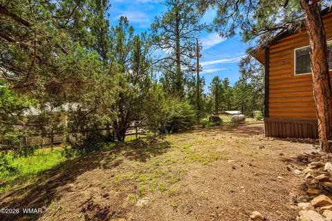 Exterior - 3511 Broken Arrow Rd, Overgaard, AZ 85933 photo 6 of 10