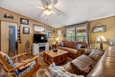 2032 Bald Eagle Ct, Overgaard, AZ 85933 photo 10