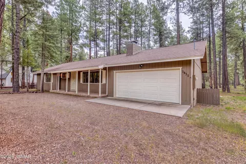 7951 Country Club Dr, Pinetop, AZ 85935