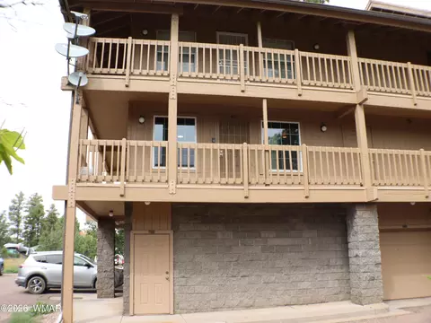 93 E White Mountain Blvd, Pinetop, AZ 85935