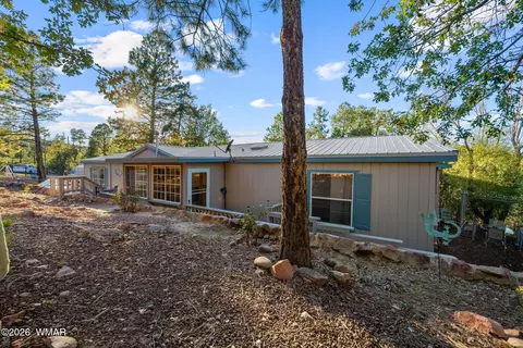 841 Navajo Trl, Show Low, AZ 85901