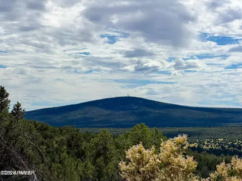 0 W Elkhorn Pass 36 Acres, Seligman, AZ 86337