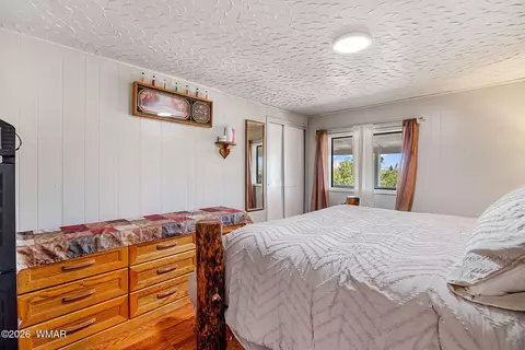 Bedroom - 121 S Sheldon Ave, Springerville, AZ 85938 photo 3 of 10