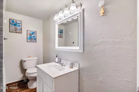 Bath - 121 S Sheldon Ave, Springerville, AZ 85938 photo 5 of 5