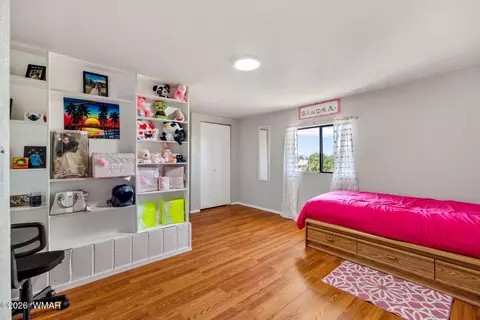 Bedroom - 121 S Sheldon Ave, Springerville, AZ 85938 photo 7 of 10