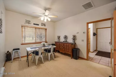 Dining - 15 County Road 2019, Nutrioso, AZ 85932 photo 1 of 1