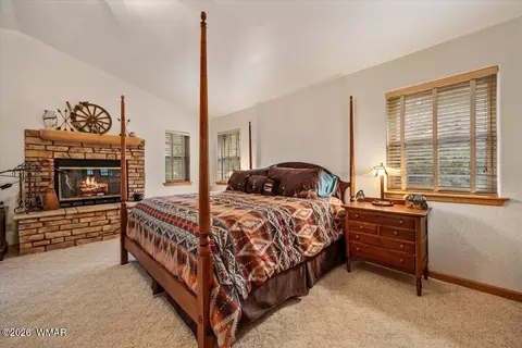 Bedroom - 15 County Road 2019, Nutrioso, AZ 85932 photo 3 of 4