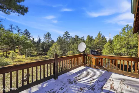 Exterior - 3033 Aspen Rd, Overgaard, AZ 85933 photo 6 of 18