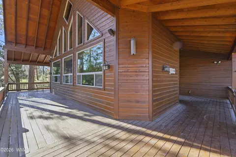 Exterior - 3033 Aspen Rd, Overgaard, AZ 85933 photo 7 of 18