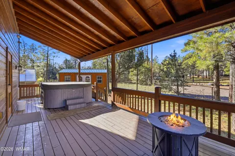 Exterior - 3033 Aspen Rd, Overgaard, AZ 85933 photo 12 of 18