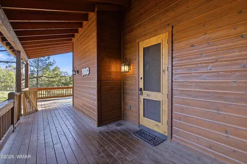 Exterior - 3033 Aspen Rd, Overgaard, AZ 85933 photo 4 of 18