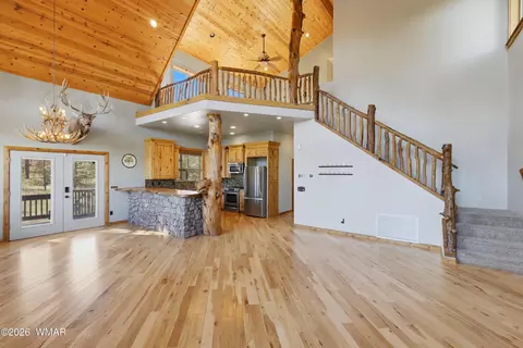 Living - 3033 Aspen Rd, Overgaard, AZ 85933 photo 5 of 7