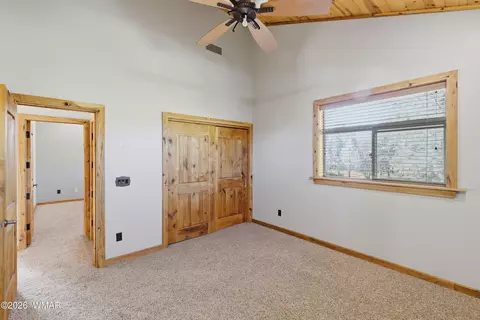 Bedroom - 3033 Aspen Rd, Overgaard, AZ 85933 photo 4 of 4