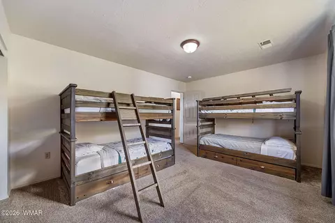 Bedroom - 1094 W 7th Ln, Eagar, AZ 85925 photo 3 of 7