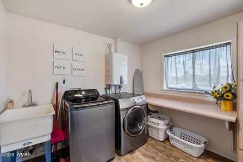 Other - 1094 W 7th Ln, Eagar, AZ 85925 photo 5 of 9