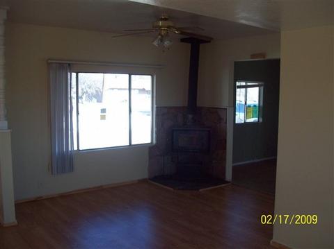 128 N 400 Est, Taylor, AZ 85939 photo 3