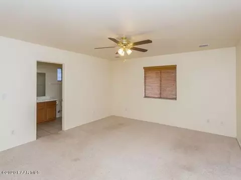 20104 E Hereford Dr, Mayer, AZ 86333 photo 11