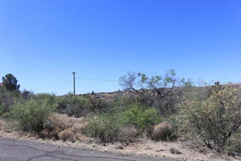 20247 E Antelope Rd, Mayer, AZ 86333 photo 5