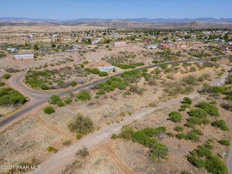 19707 E Antelope Rd, Mayer, AZ 86333 photo 5