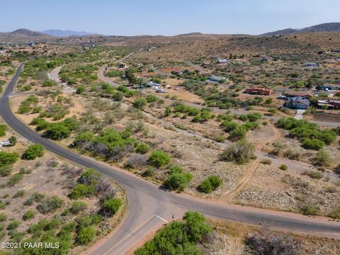 19707 E Antelope Rd, Mayer, AZ 86333 photo 3
