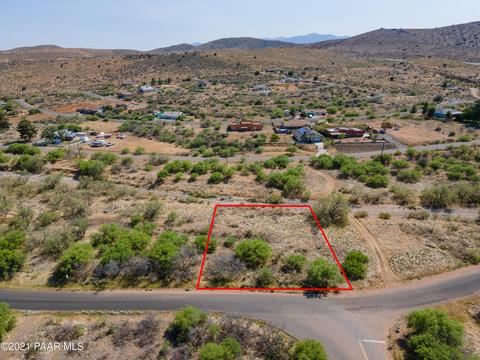 19707 E Antelope Rd, Mayer, AZ 86333