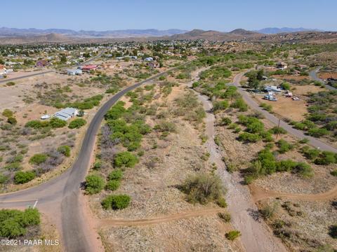 19707 E Antelope Rd, Mayer, AZ 86333 photo 4