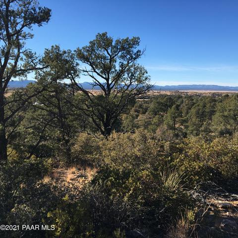 14205 N Warbler Ln, Prescott, AZ 86305