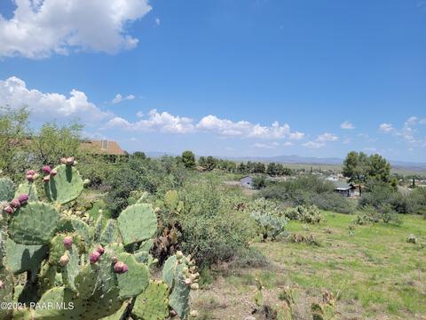 20007 E Mingus Dr, Mayer, AZ 86333 photo 4