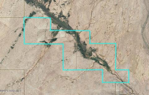 48229 N Aguila Rd, Wickenburg, AZ 85390
