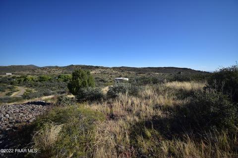 15740 E Broken Bit Rd, Mayer, AZ 86333 photo 13