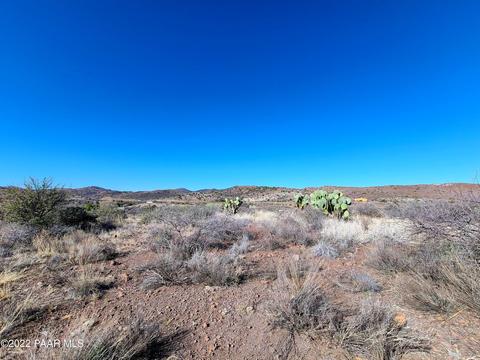 15740 E Broken Bit Rd, Mayer, AZ 86333 photo 19