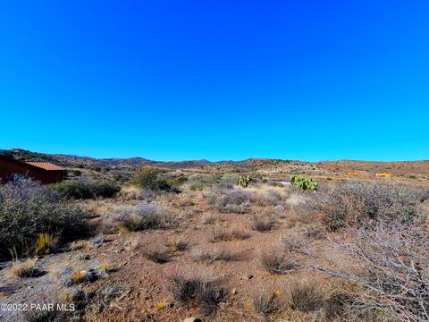 15740 E Broken Bit Rd, Mayer, AZ 86333 photo 17