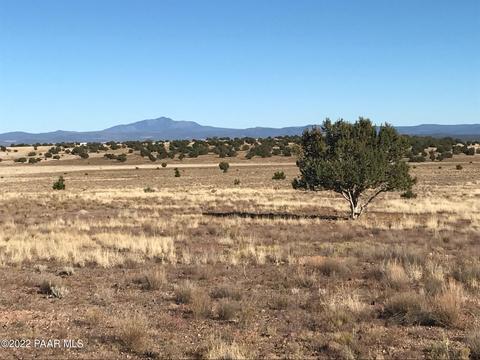 96 Falcon Flight Way D Ash Fork Az 863 Mls Movoto