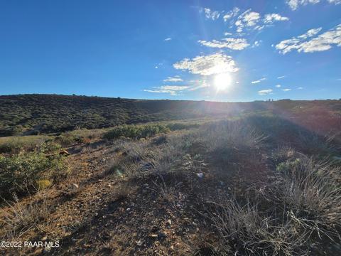 13490 E Soleil Down Rd, Mayer, AZ 86333 photo 1