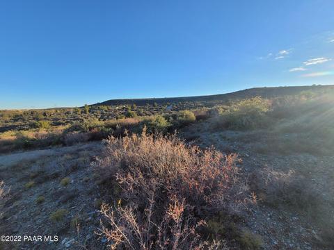 13490 E Soleil Down Rd, Mayer, AZ 86333 photo 7