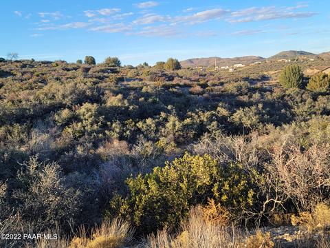 13490 E Soleil Down Rd, Mayer, AZ 86333 photo 9