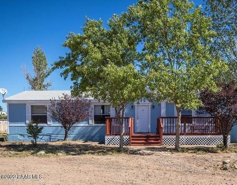 880 W Rolling Hills Rd, Paulden, AZ 86334