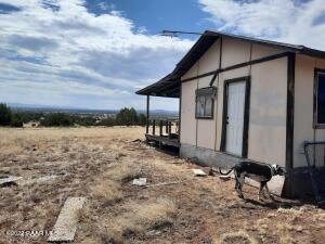 11599 W Rawhide Ranch Rd, Ash Fork, AZ 86320 photo 1