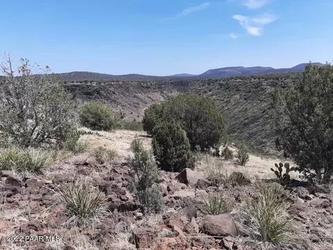 118 Juniperwood Rnch, Ash Fork, AZ 86320 photo 6