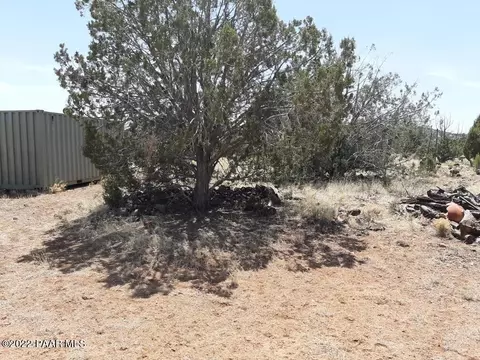 118 Juniperwood Rnch, Ash Fork, AZ 86320 photo 9