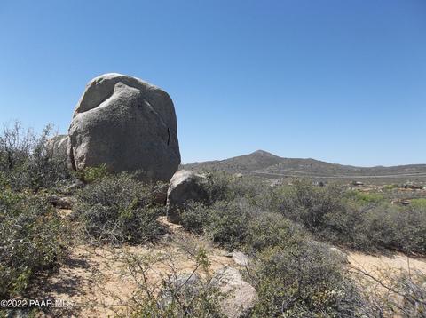 1170 S Two Bit Ranch Rd, Dewey-humboldt, AZ 86327