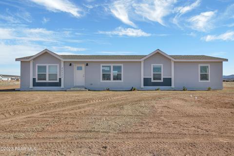 25325 N Mitchell Rd, Paulden, AZ 86334