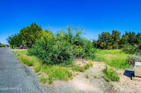 20670 E Mingus Dr, Mayer, AZ 86333 photo 3