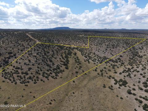 1288 Sierra Verde Rnch, Seligman, AZ 86337