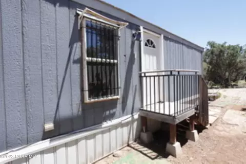 47850 N Happy Ranch Rd, Seligman, AZ 86337