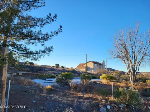 19687 E Juniper Dr, Mayer, AZ 86333 photo 1