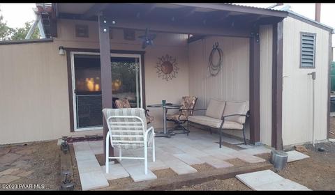 Exterior - 1 Keller Pl, Ash Fork, AZ 86320 photo 3 of 7