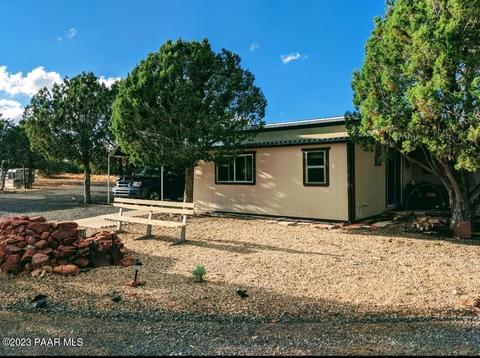 Exterior - 1 Keller Pl, Ash Fork, AZ 86320 photo 2 of 7