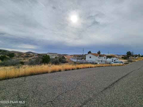 20565 E Antelope Rd, Mayer, AZ 86333 photo 10